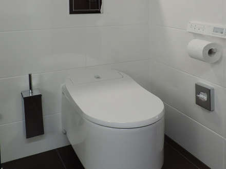 Bathroom: Extravagant Shower Toilet