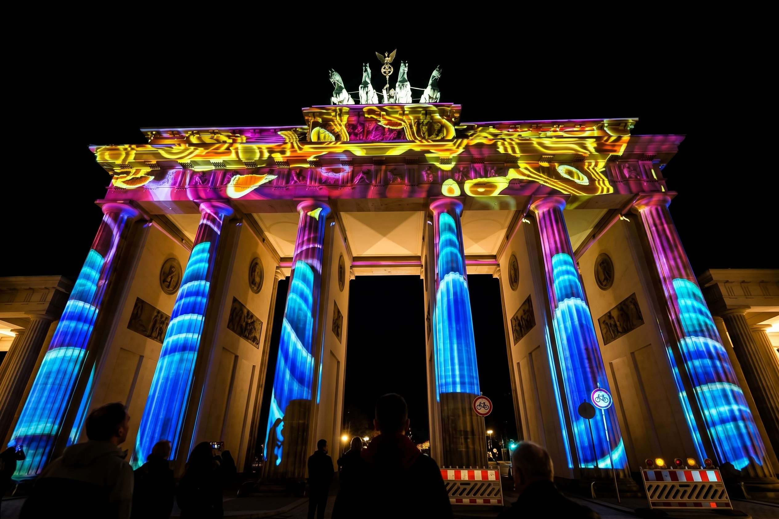 Colours of Love: Sinnliche Lichter in Berlin & pure Entspannung zu zweit ✨